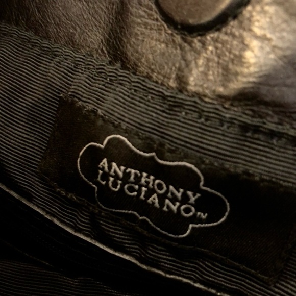 ANTHONY LUCIANO Authentic Leather 
Custom Made Hand Bag, Large White/Black - Picture 13 of 14